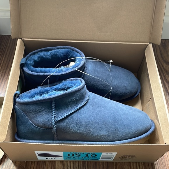 KS Ultra Mini Shearling Boot Blue slip on Fur Suede Ankle Booties NWT in box - Picture 2 of 4